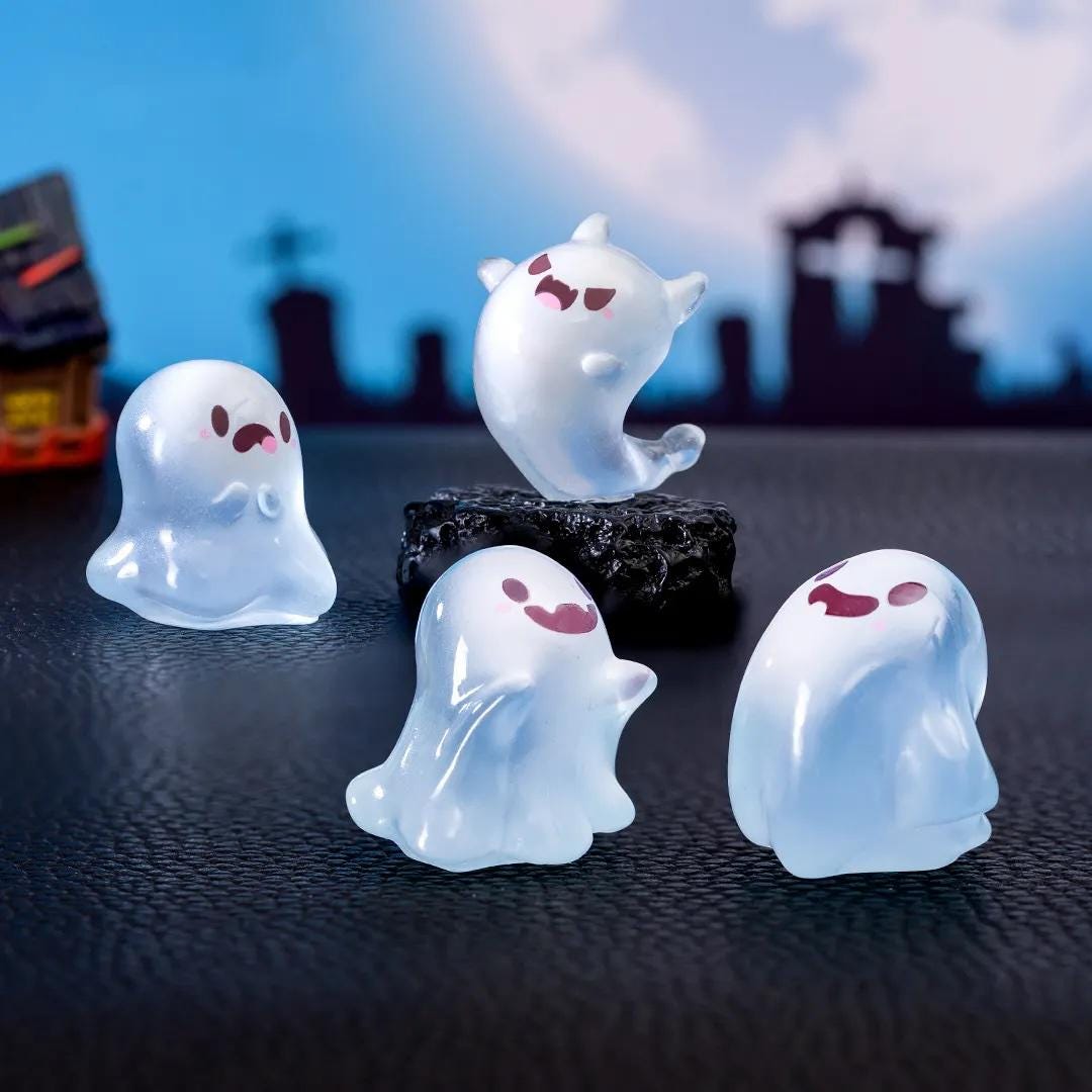 Set Of 6 Ghosts -  Glow-In-The-Dark Forest Spirits Miniature - Elf Figure Ghost Fairy Garden Plant - Kodama Family Set