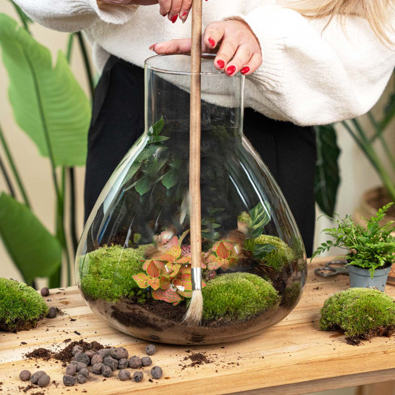 Terrarium Brush - Wood - 60 Cm Long